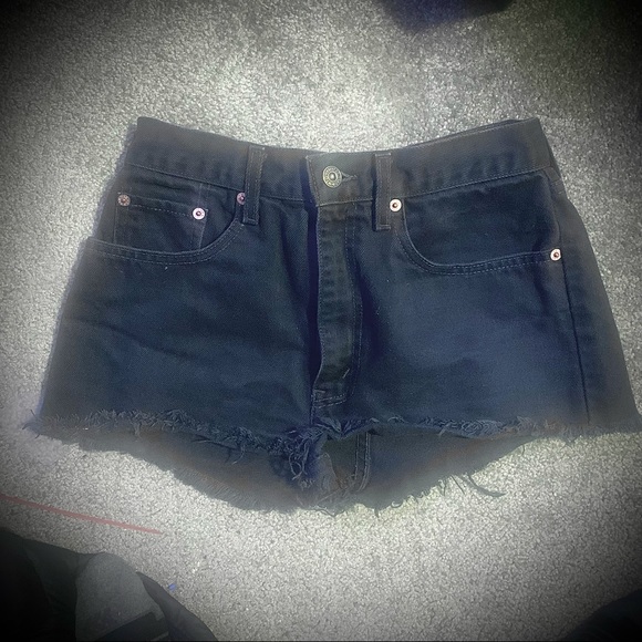 Levi’s ⚜️❕VINTAGE❕⚜️505 black shorts - Picture 1 of 4